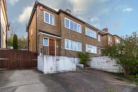52 Oaks Road, Kenley, CR8 5NR