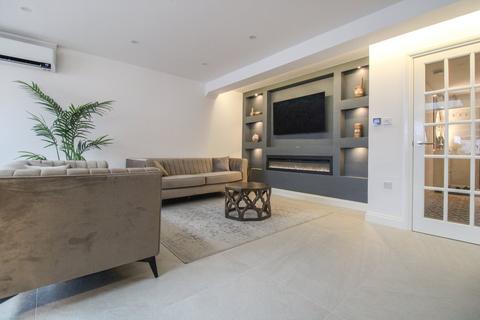 5 bedroom end of terrace house for sale, Upper Shirley Road, Croydon, CR0