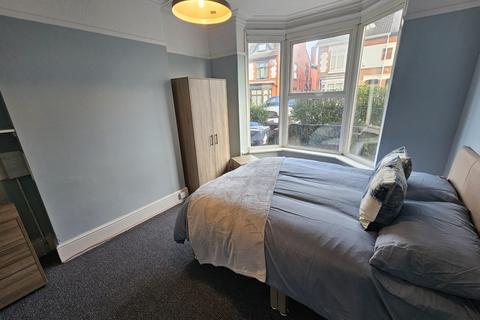 1 bedroom in a house share to rent, 21 Morley Road, Doncaster