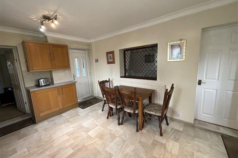 566 Retford Road, Sheffield, S13 9WF