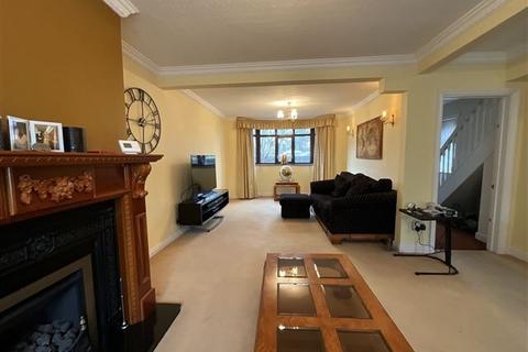 566 Retford Road, Sheffield, S13 9WF