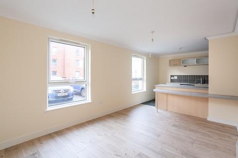 14/2 Ferry Gait Crescent, Edinburgh, EH4 4GR