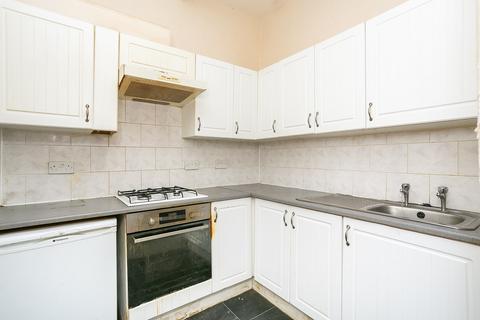 2/5 Springfield Buildings, Edinburgh, EH6 5EG