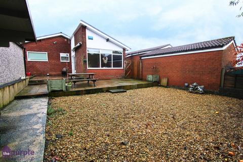 2 bedroom detached bungalow for sale, Staveley Avenue, Bolton, BL1