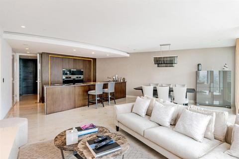 2 bedroom apartment for sale, St. George Wharf, London SW8