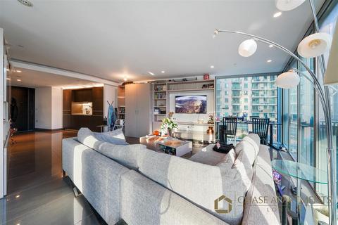 1 bedroom apartment for sale, 1 St. George Wharf, London SW8
