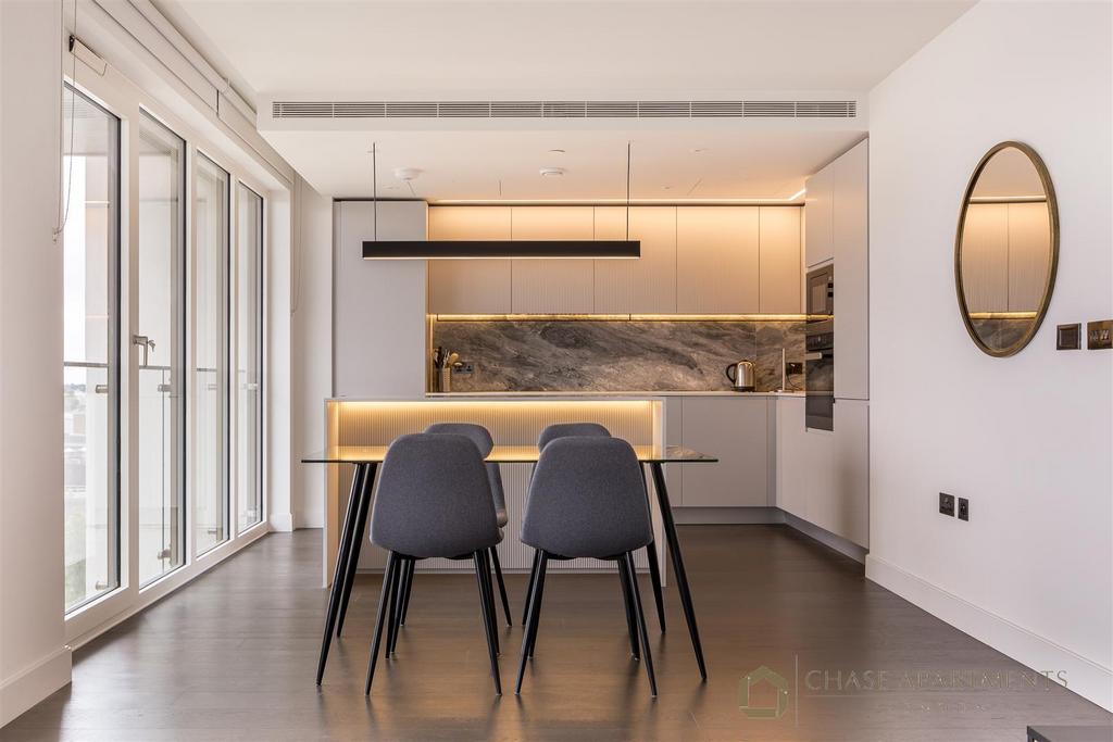 Lincoln Apartments, Fountain Park Way White City,
