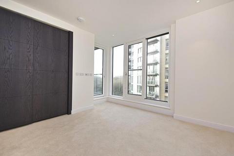 3 bedroom apartment for sale, Cascade Court, 1 Sopwith Way SW11