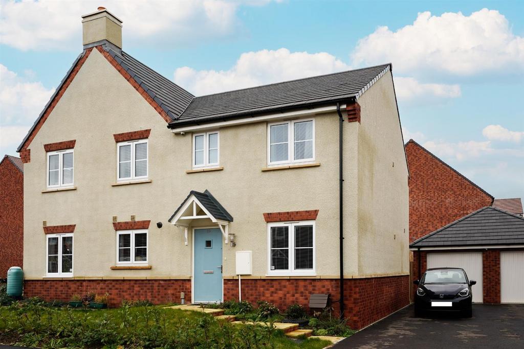 Somerdale Avenue, Brockworth, Gloucester 3 bed semidetached house for sale £335,000