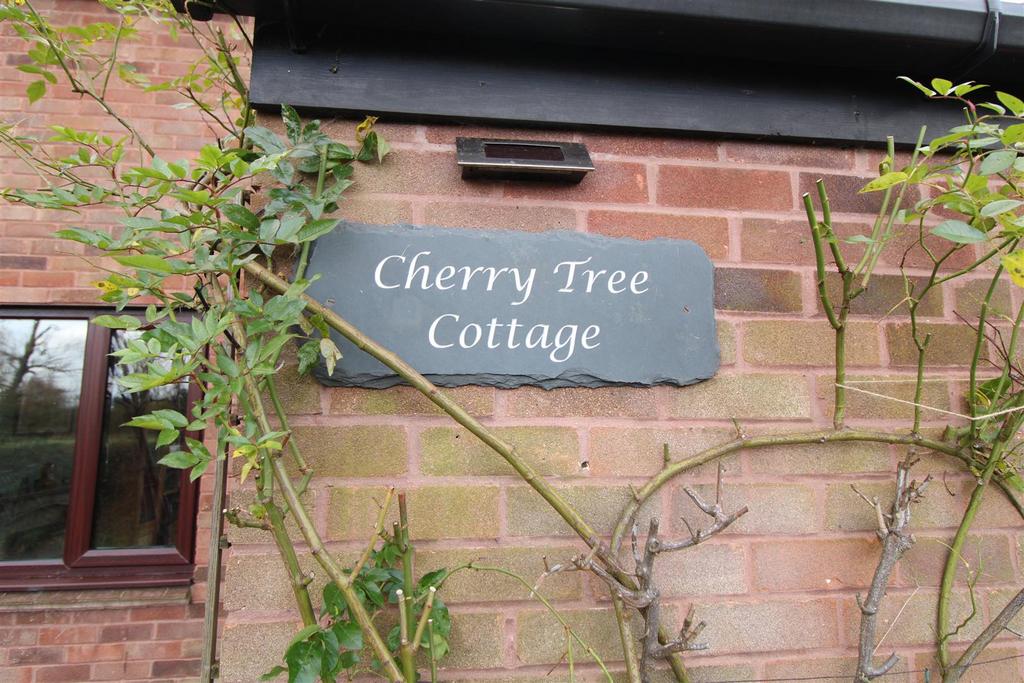 Kiln Lane, Welton, Daventry 3 bed house for sale £310,000