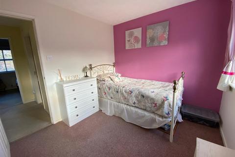 28 Bramble Close, Malvern, WR14 2UW