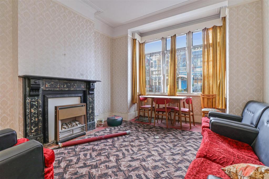 04 0aef78921 AM 25 Clifford Gardens, Kensal Rise,