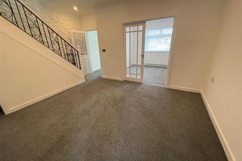 27 Heol Llanelli, Trimsaran, Kidwelly, SA17 4AG