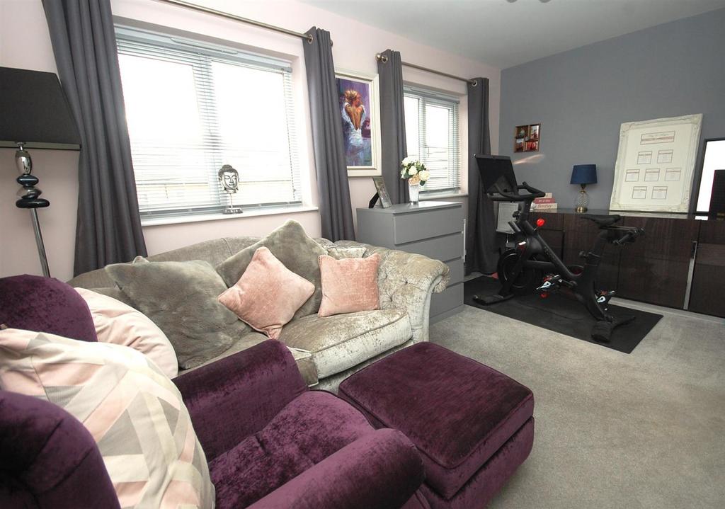 Lounge/Occasional Room