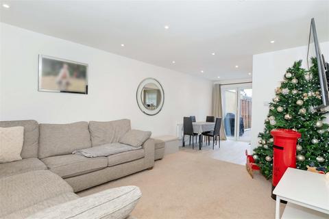 135 Kipling Avenue, Goring By Sea, Worthing, BN12 6LL