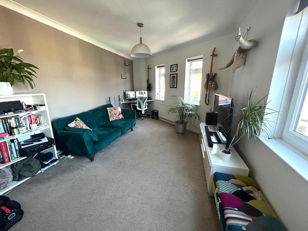 Cromwell Street, Brighton 2 bed house for sale £500,000