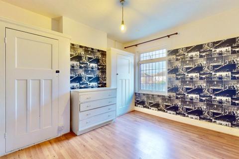174 Meads Lane, Ilford, IG3 8NY
