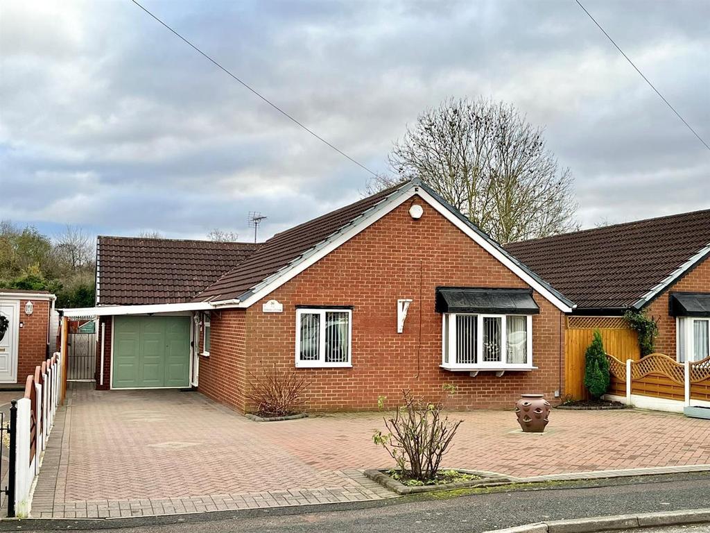 Water Orton Lane, Minworth, Sutton Coldfield 2 bed detached bungalow