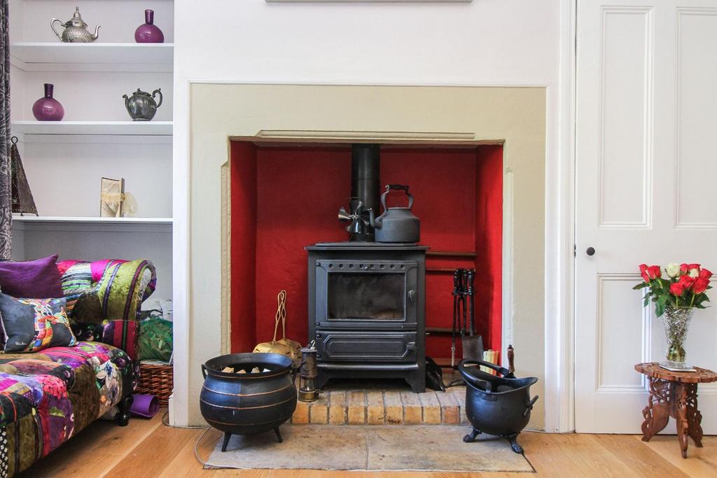 Dene Avenue, Rowlands Gill, Tyne and... 3 bed semidetached house £