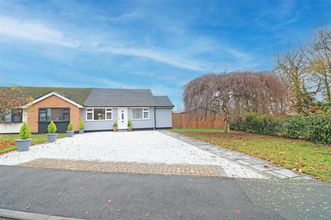 2 Baker Avenue, Hatfield Peverel, Chelmsford, CM3 2LH