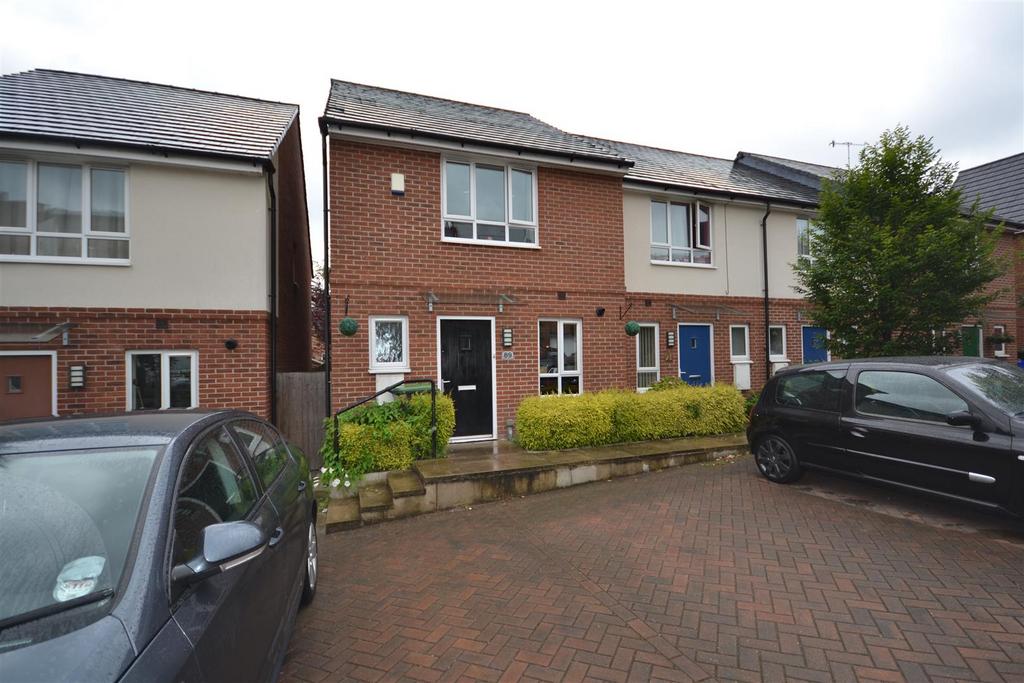 Sytchmill Way, Burslem 3 bed townhouse £750 pcm (£173 pw)