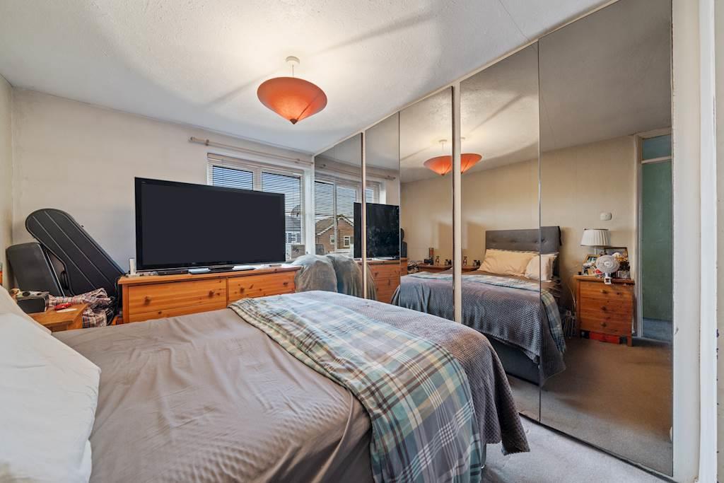 Master Bedroom Normanhurst.jpg