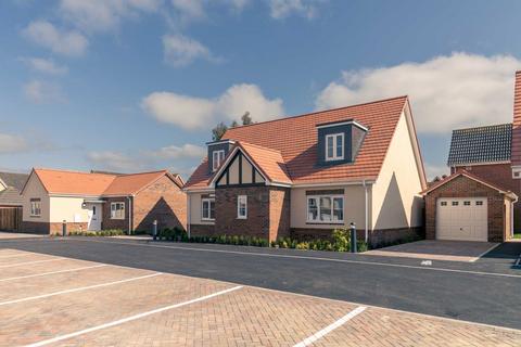 2 bedroom retirement property for sale - Property 01, at Waveney Place Mendham Lane, Harleston IP20