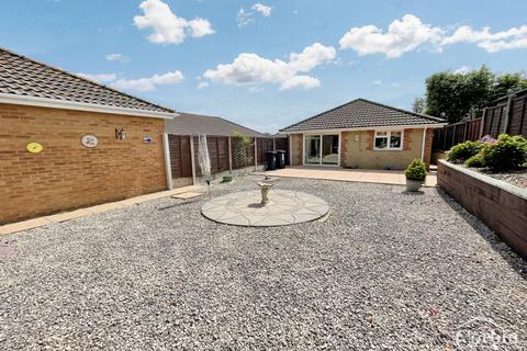 3 bedroom detached bungalow for sale, Oak Gardens, Bournemouth, Dorset