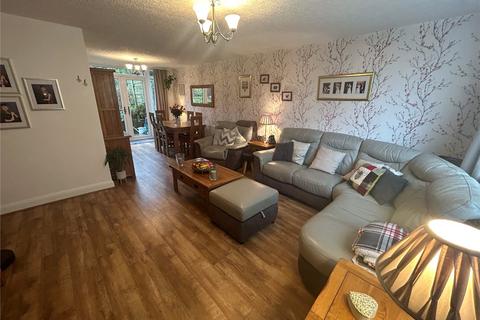 99 Turner Street, Lees, Oldham, OL4 3JJ