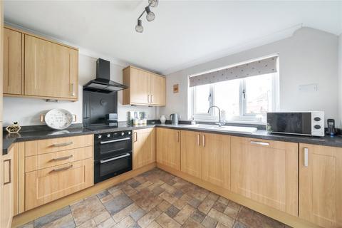 6 Beech Grove, Owslebury, Winchester, SO21 1LS