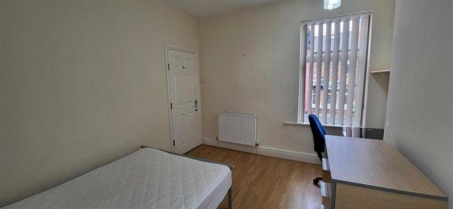 Scarsdale-road-m14-5py-953299