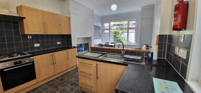 Scarsdale-road-m14-5py-953282