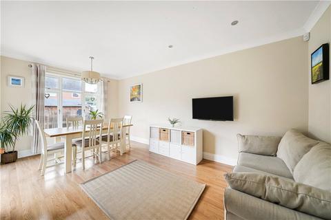22 Brookside, Collingham, Wetherby, LS22 5AN