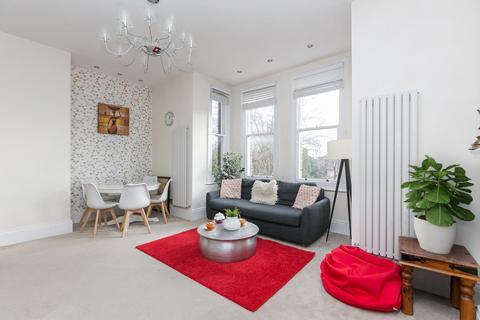 3 bedroom apartment for sale, Fitzjohns Avenue, London