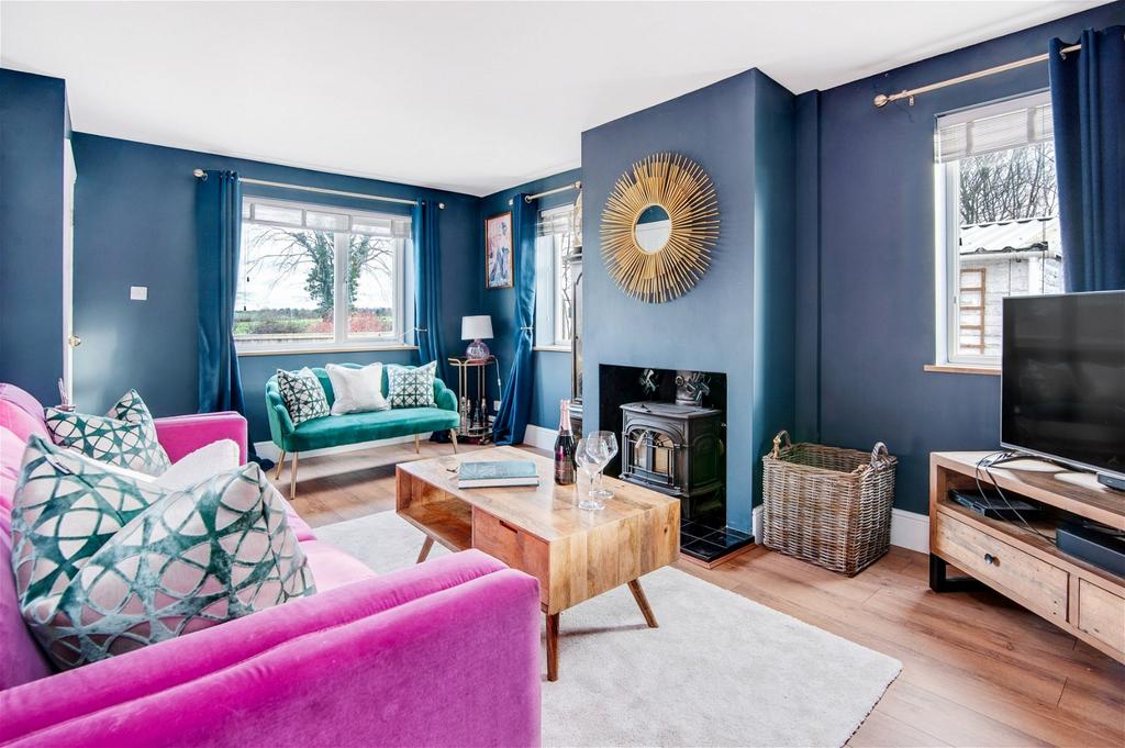 Mole House, Lower Boddington Road, Claydon 3 bed link detached house for sale £495,000