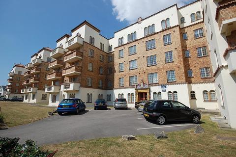 1 bedroom flat for sale, San Remo Towers, Sea Road, Bournemouth