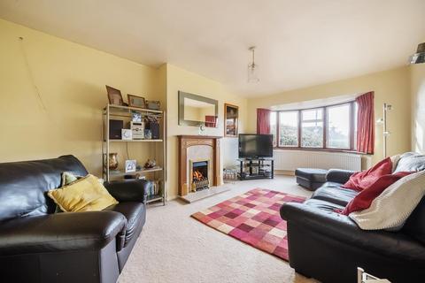 16 Ashfield Road, Chesham, HP5 3DN