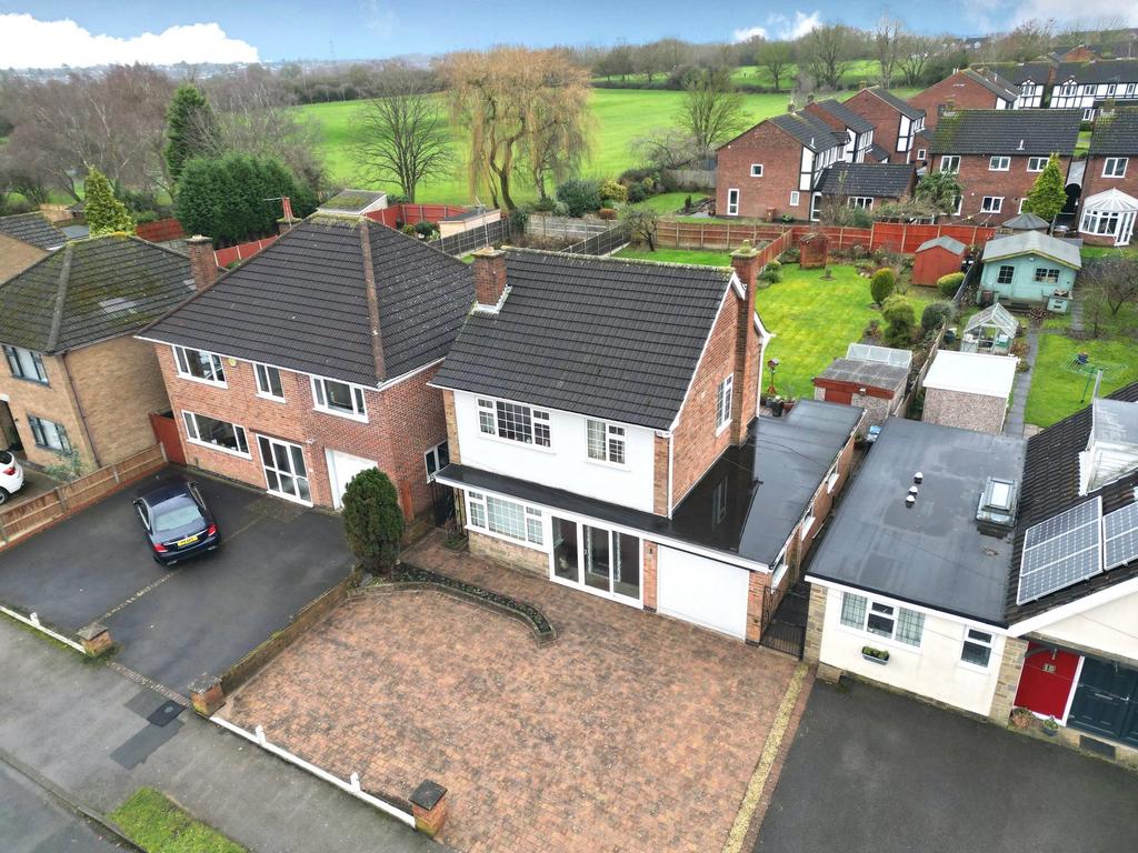 Castell Drive, Groby, Leicester 3 bed detached house for sale £350,000