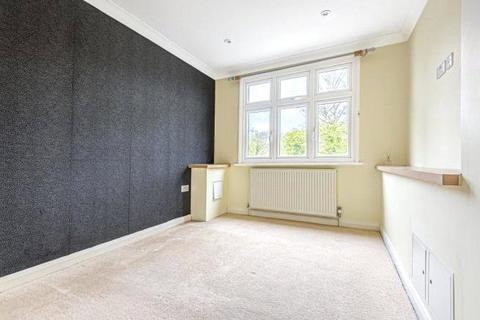 1 bedroom maisonette to rent, Stroude Road, Virginia Water, Surrey, GU25