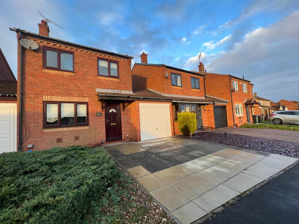 Manchester Way, Grantham, Grantham, NG31 3 bed detached house £975