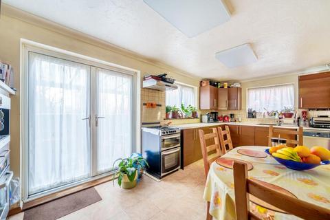 4 Baring Road, High Wycombe, HP13 7SH