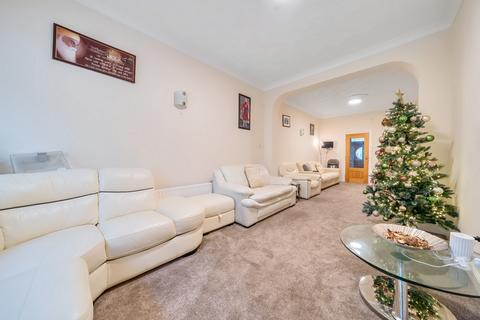 4 bedroom detached house for sale, Osterley Park Road, Southall, UB2