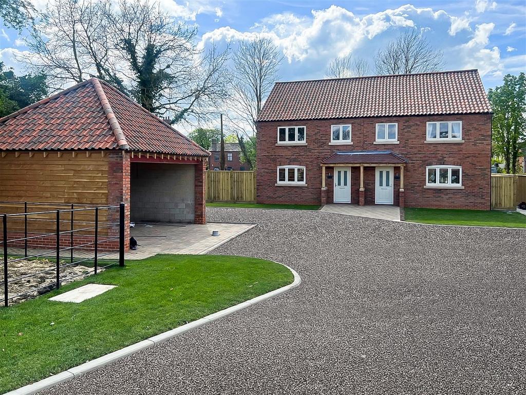 Limes Way, Nether Broughton 3 bed semidetached house for sale £375,000