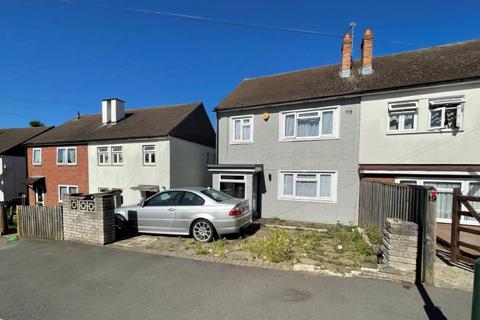 3 bedroom semi-detached house for sale - 17 Wigton Road, Romford, Essex, RM3 9HB