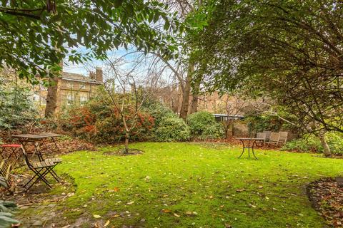 1 bedroom flat for sale, Highbury New Park, Islington, London, N5