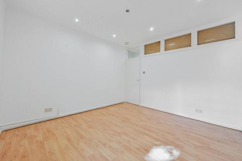 1 bedroom flat for sale, Highbury New Park, Islington, London, N5