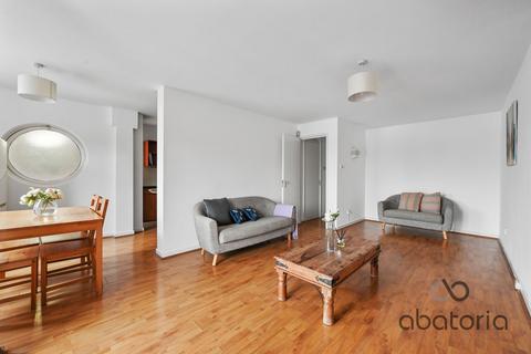 2 bedroom apartment for sale, Maynards Quay, London, E1W