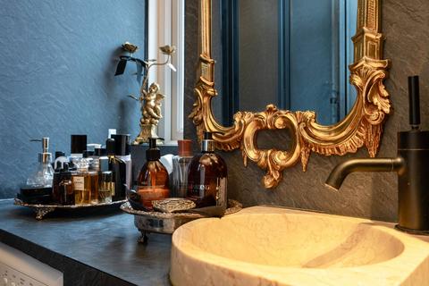 Flat 5, 11 Orme Court, London, W2 4RL