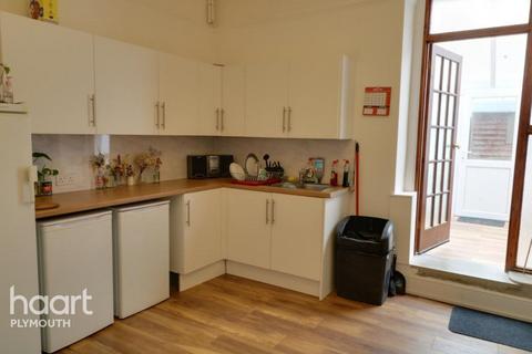 1 bedroom in a house share to rent, Beenland Place, Torquay