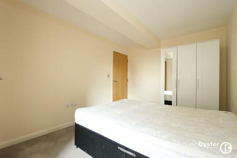 1 bedroom flat to rent, Ilford Hill, Icon Building, IG1